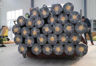 Non-woven-weed-fabric-in-rolls