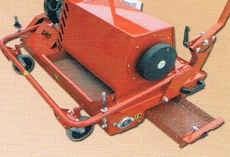 artificial-grass-sweeper-with-dust-collector