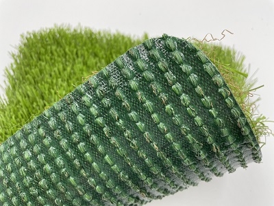 natural-green-synthetic-turf