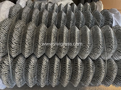 chain link fence in rolls